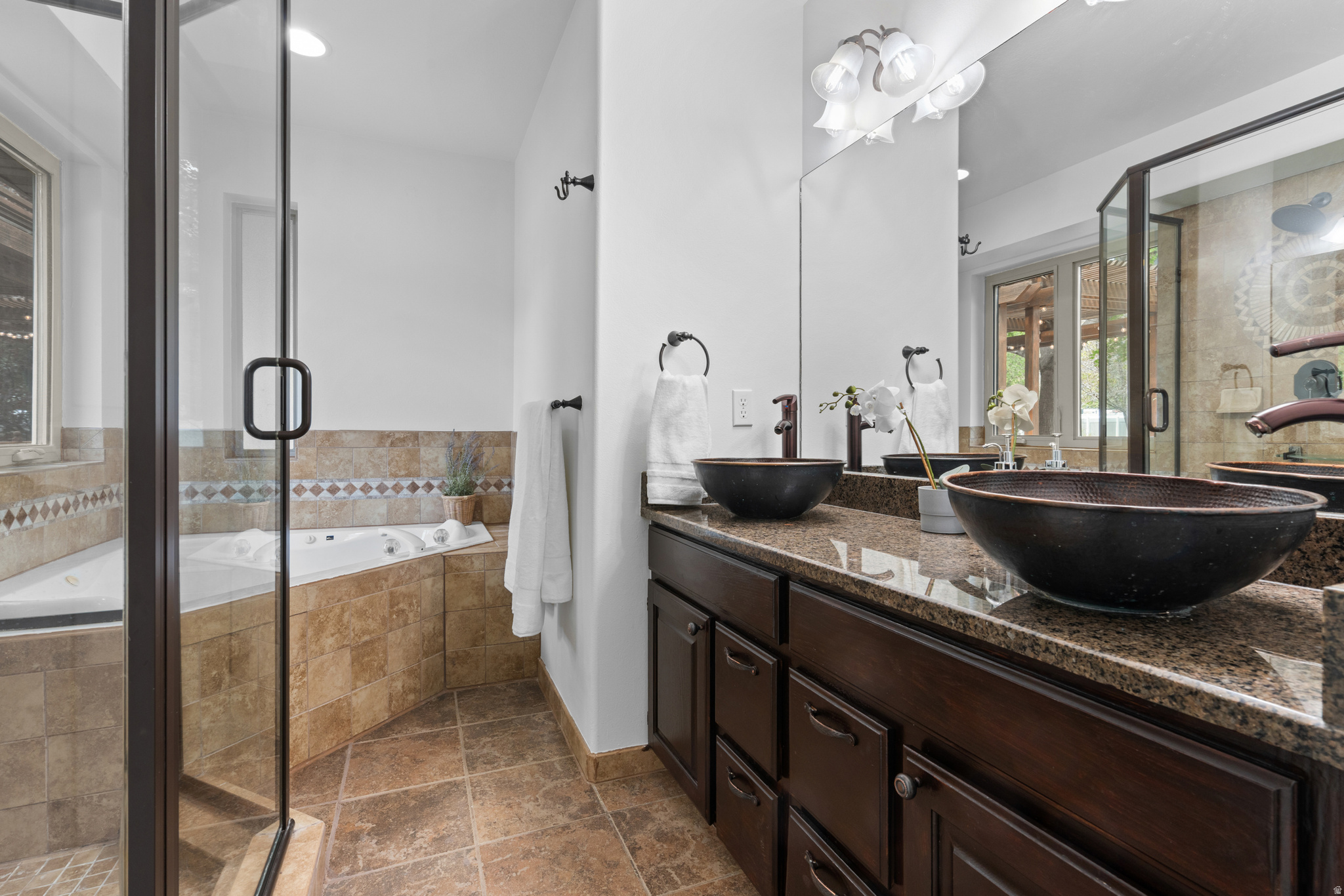 MAHOGANY MOUNTAIN ESTATES - Residential
