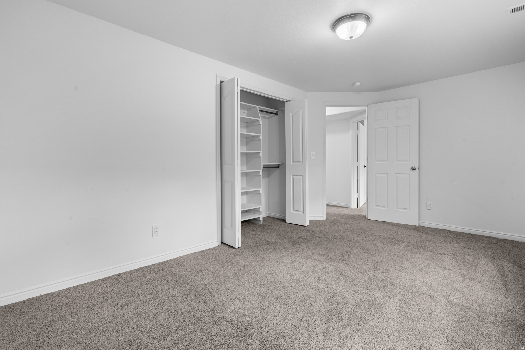 MAHOGANY MOUNTAIN ESTATES - Residential