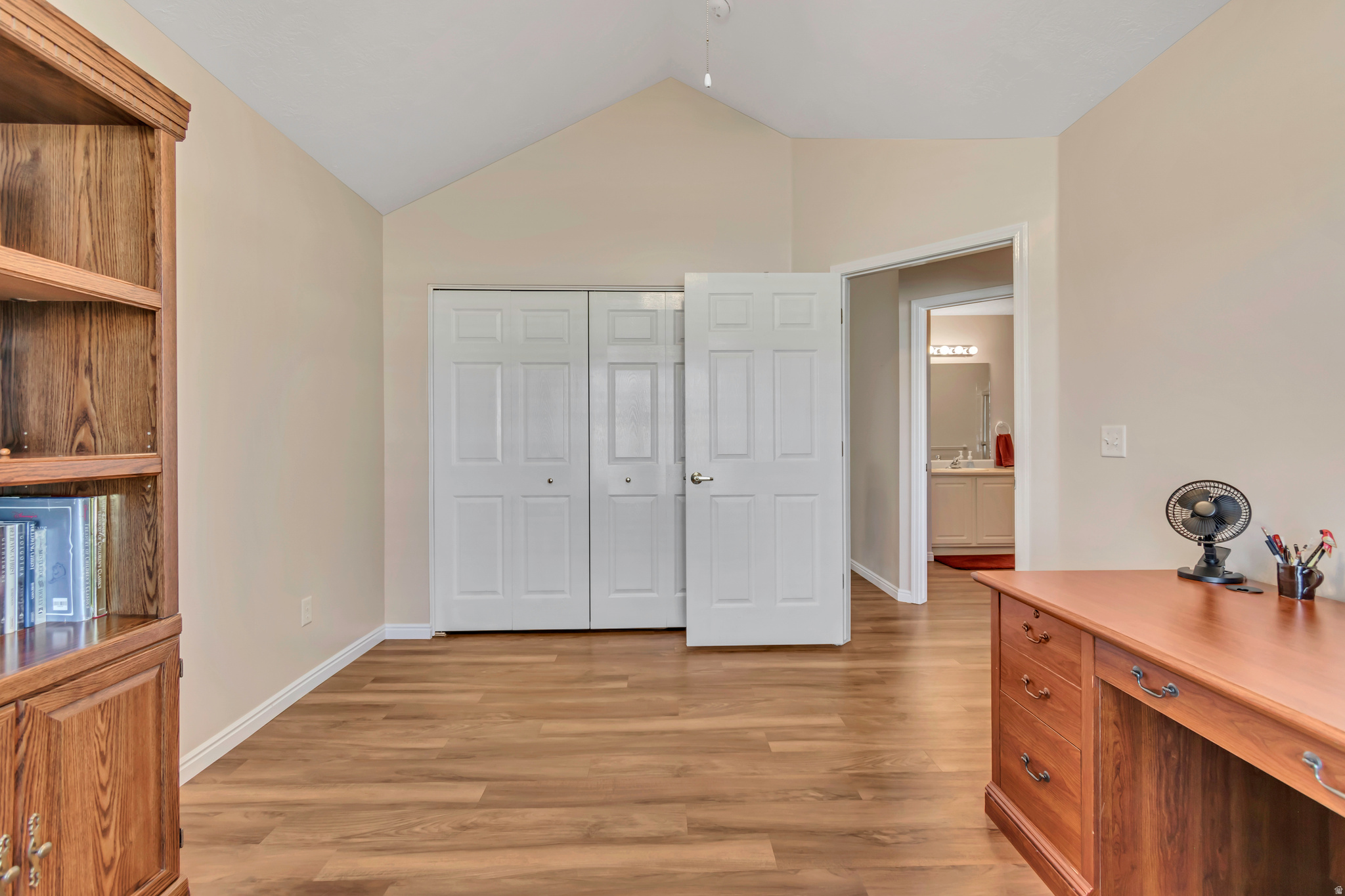 VALLEY VU VILLAS CONDOMINIUM - Residential