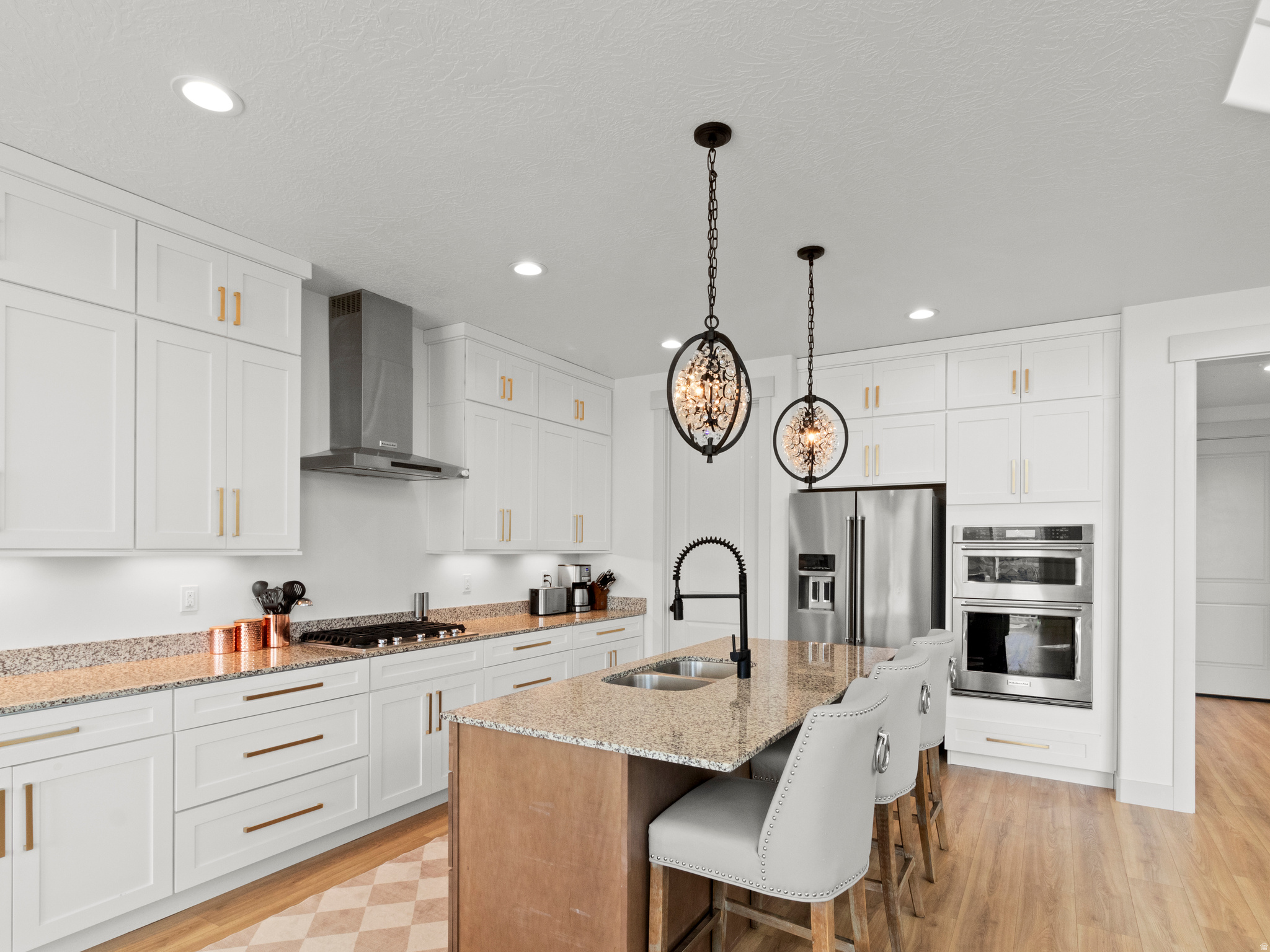 QUAILHILL - Residential