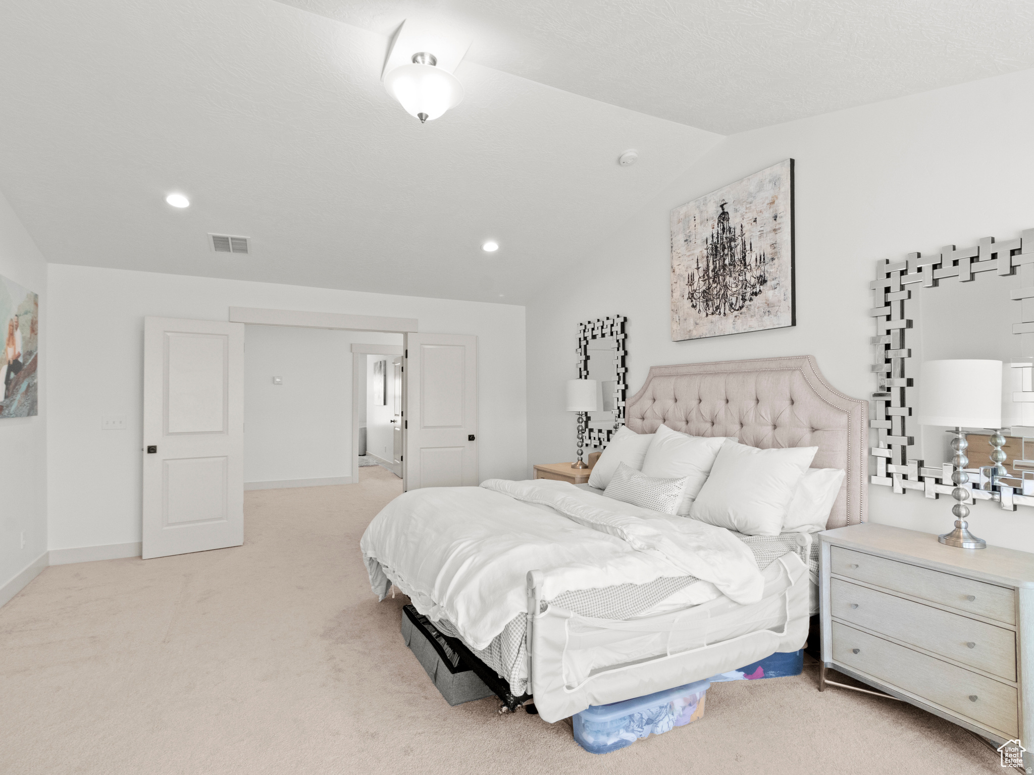 QUAILHILL - Residential