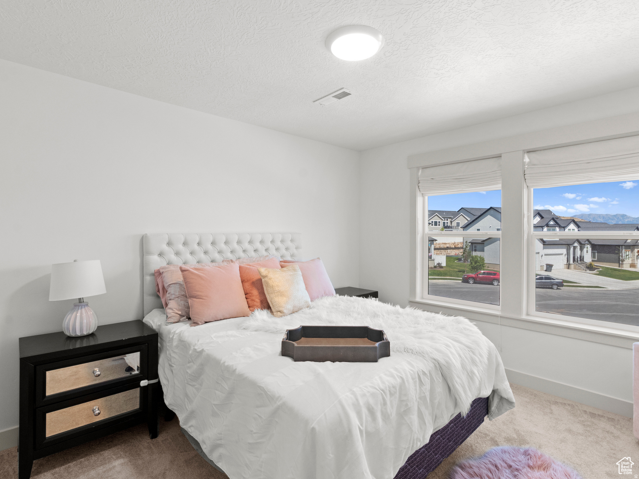 QUAILHILL - Residential