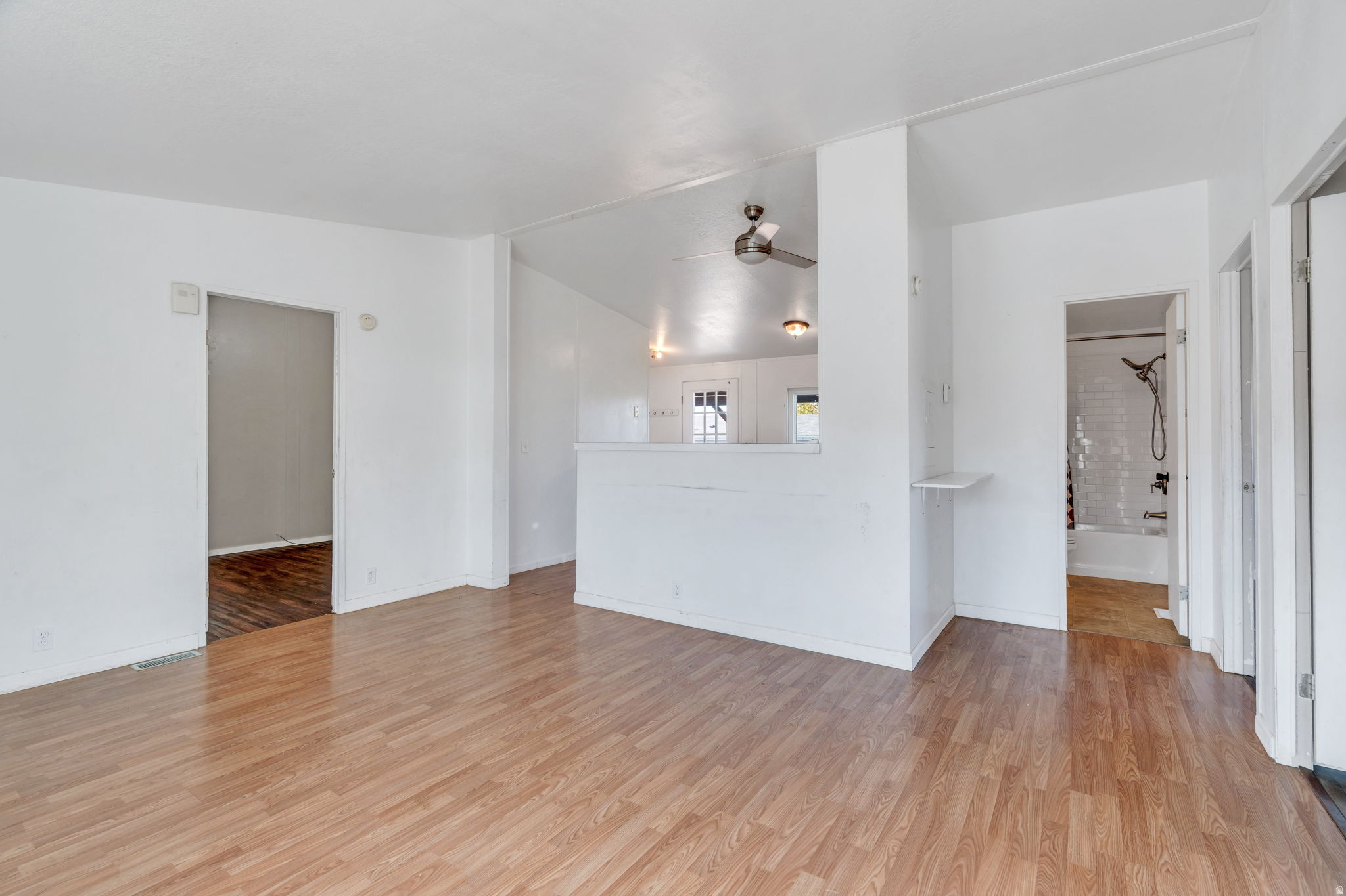 ASPEN VILLAGE MOBILE - Residential