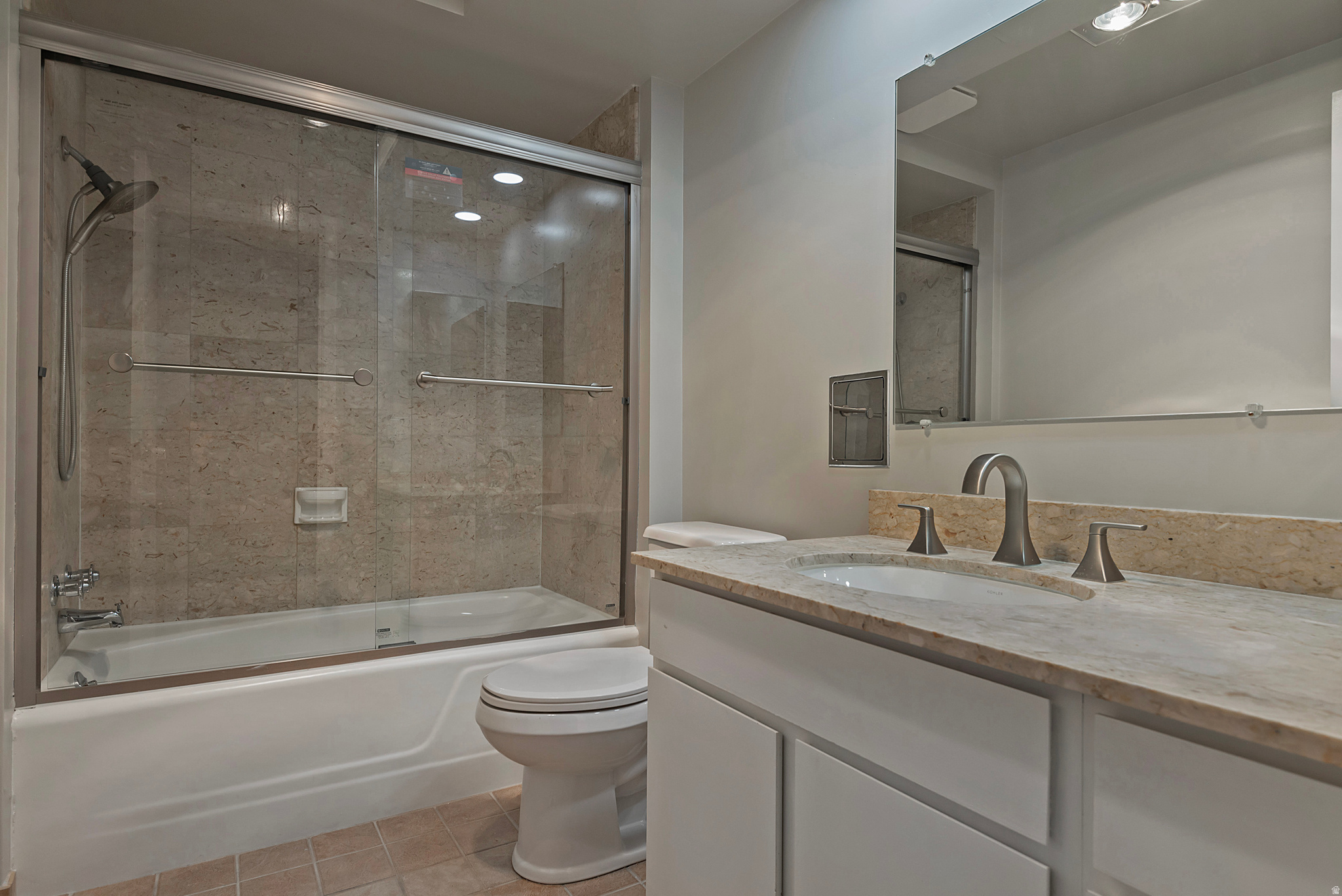 BONNEVILLE TOWERS - Residential