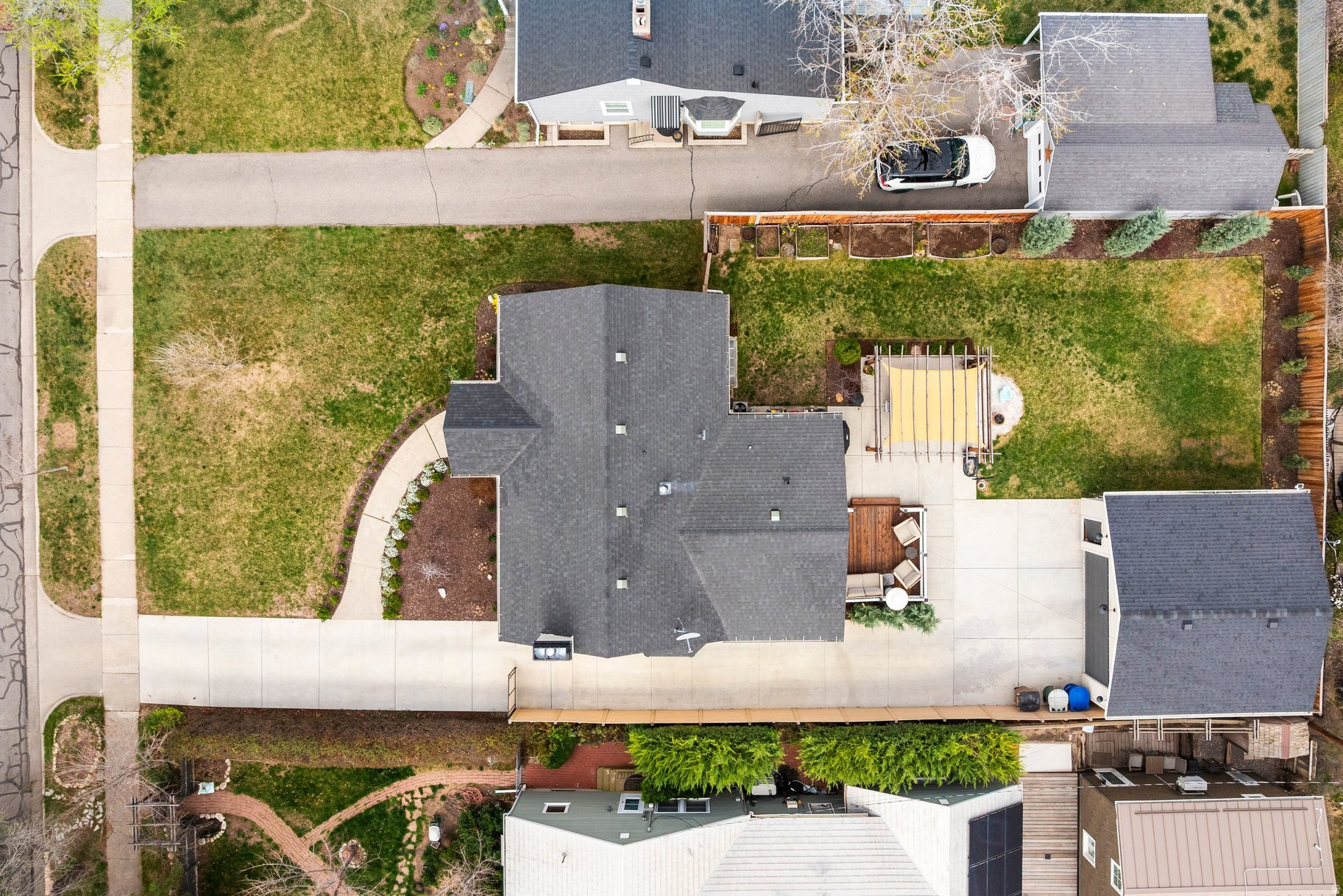 SUGAR HOUSE - Residential