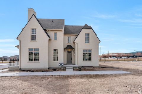 Photo of 5642 W HAWTHORN LN #11, Herriman, UT 84096 (MLS # 2118479)