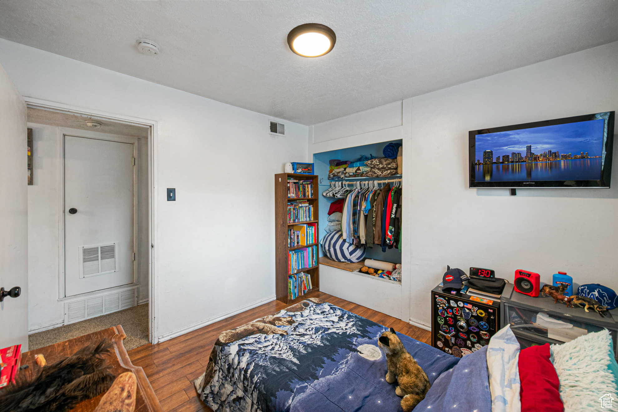 HOFFMAN HEIGHTS - Residential