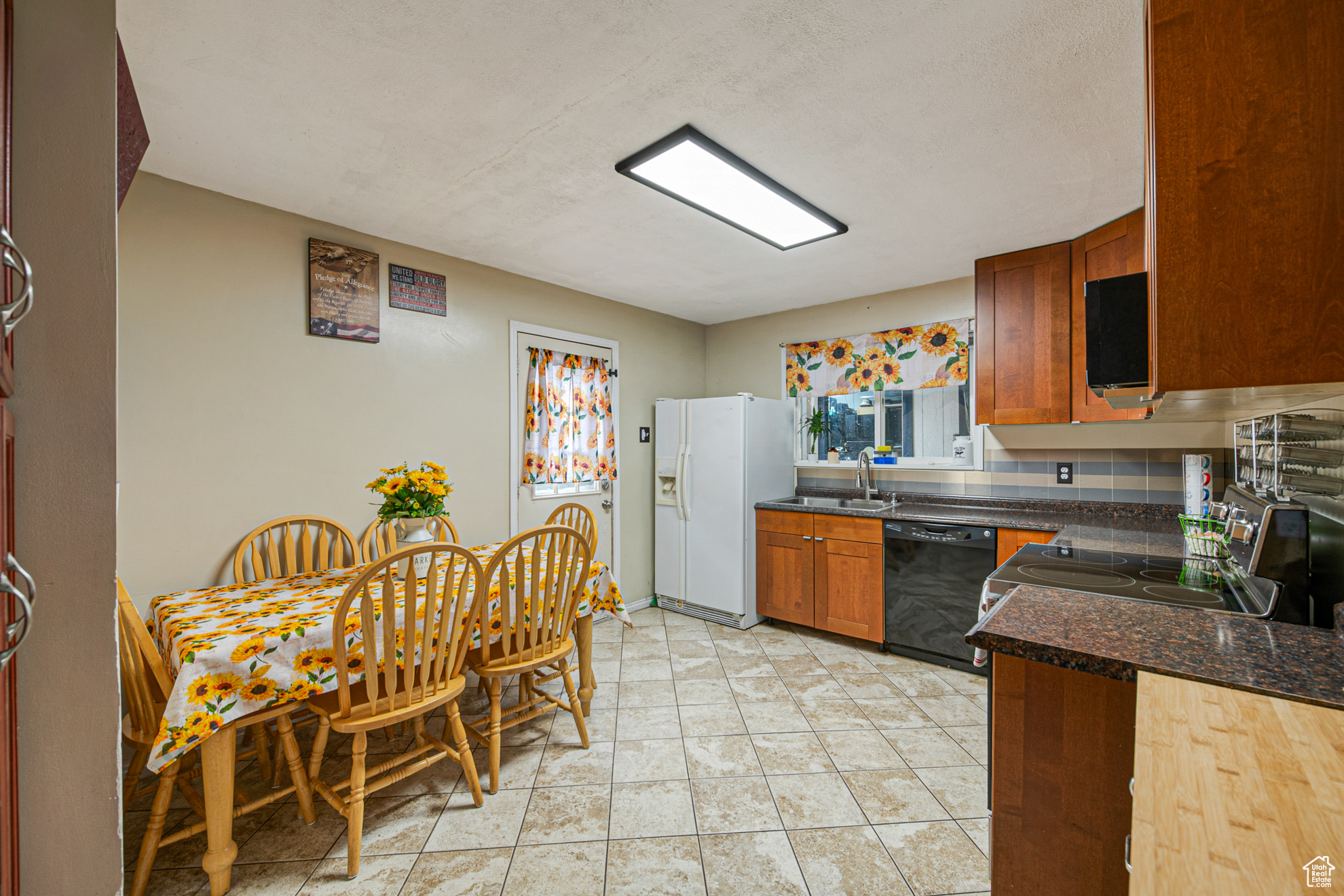 HOFFMAN HEIGHTS - Residential