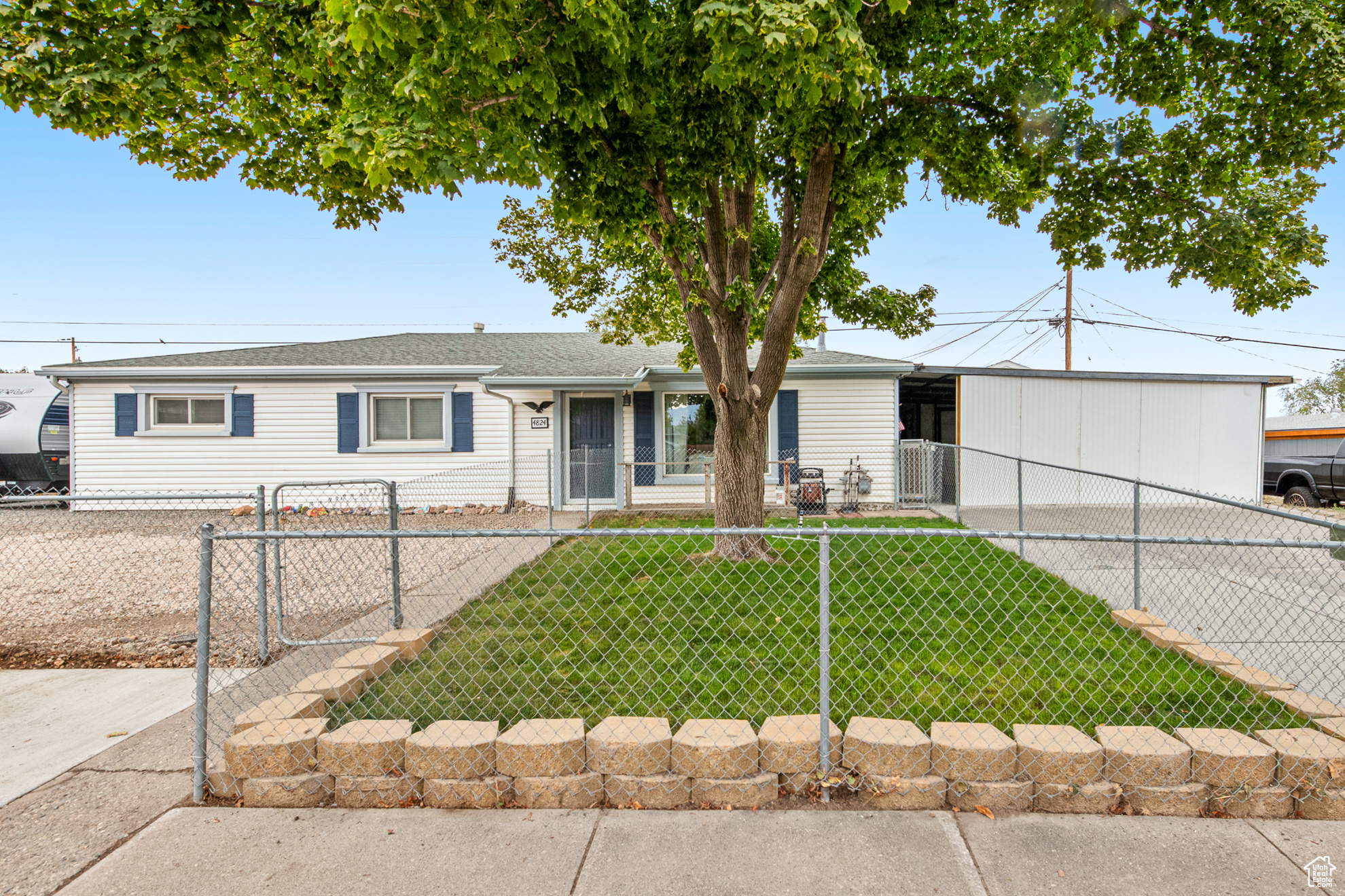 HOFFMAN HEIGHTS - Residential
