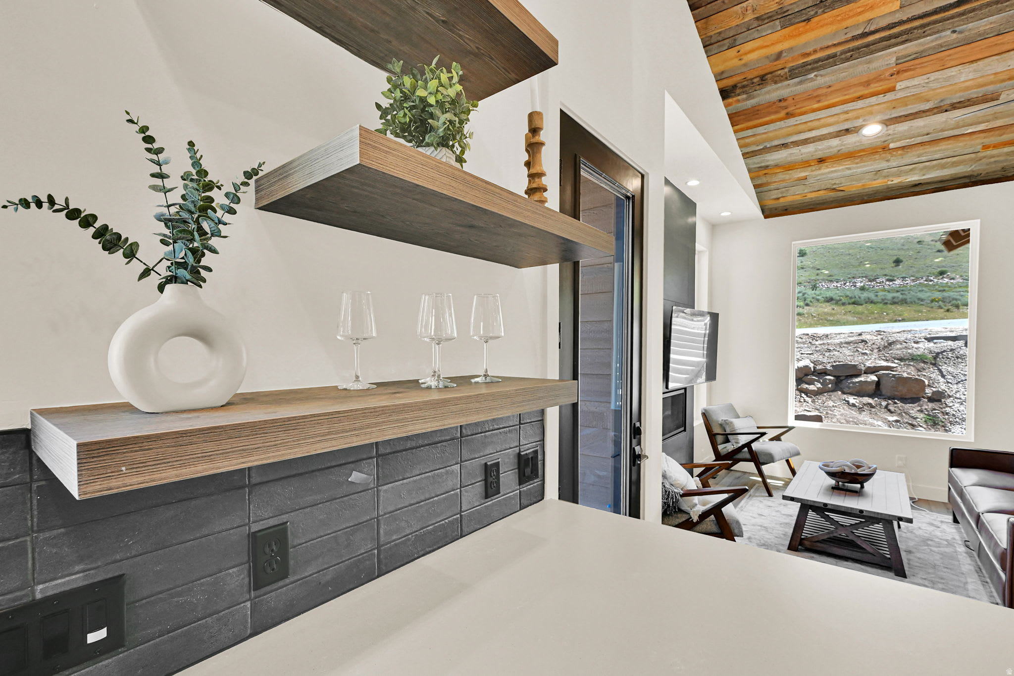 THE BRIDGES CABINS - Residential