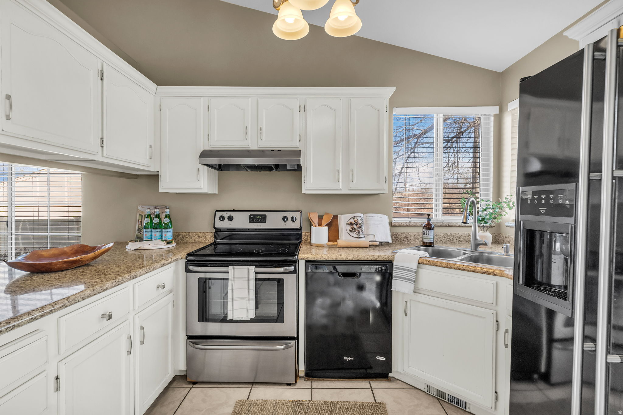 VISTA VENTES - Residential