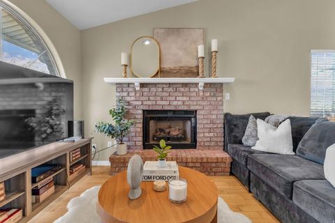 Tiny photo for 6993 S 1620 E, Cottonwood Heights, UT 84121 (MLS # 2136053)