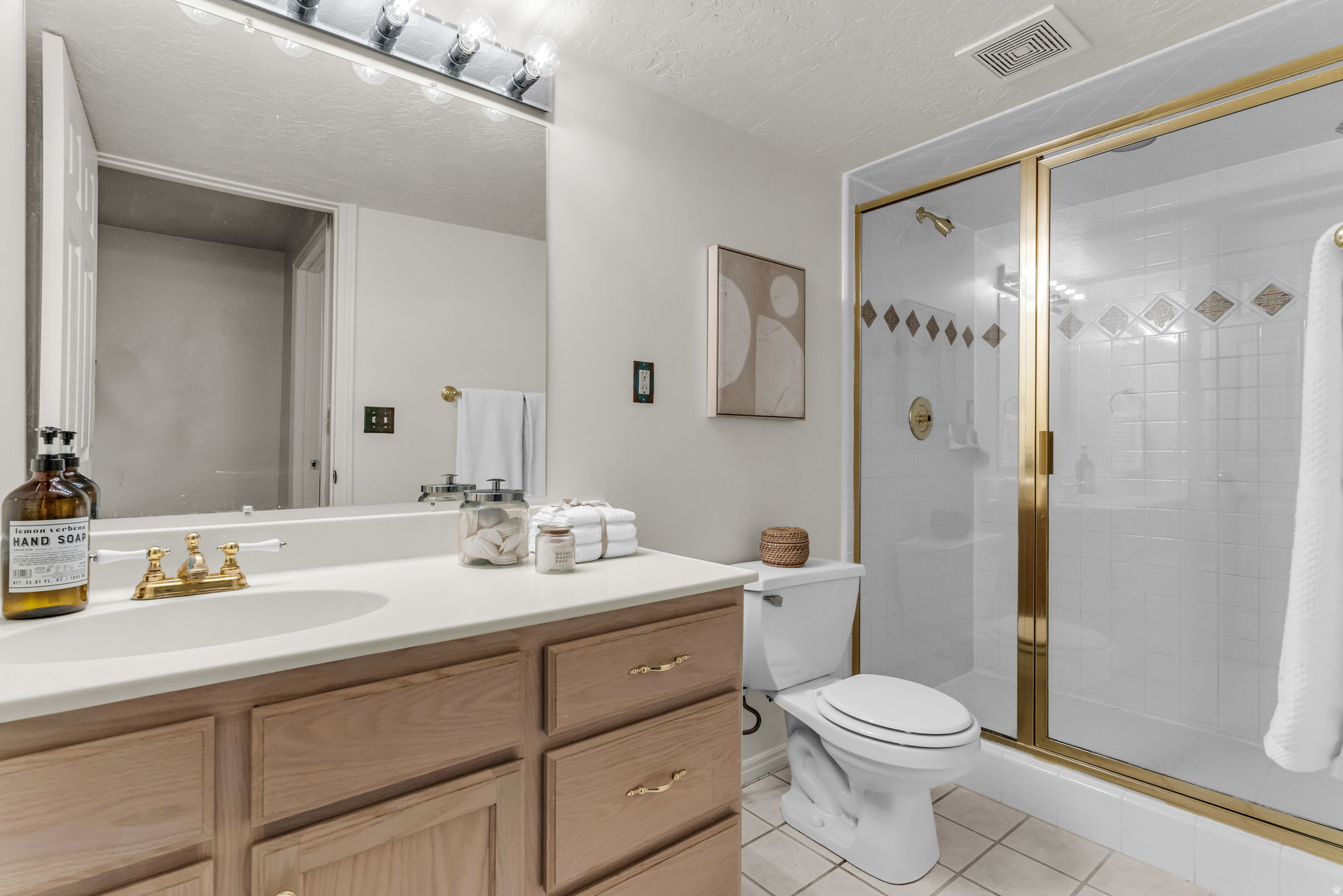 VISTA VENTES - Residential