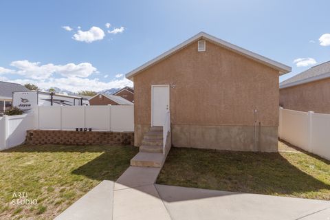 Tiny photo for 11833 S PREAMBLE RD, Draper, UT 84020 (MLS # 2154492)