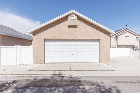 Tiny photo for 11833 S PREAMBLE RD, Draper, UT 84020 (MLS # 2154492)