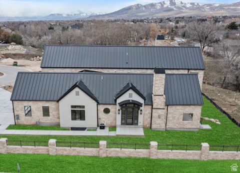 Photo of 250 S MAIN ST #25, Alpine, UT 84004 (MLS # 2064404)