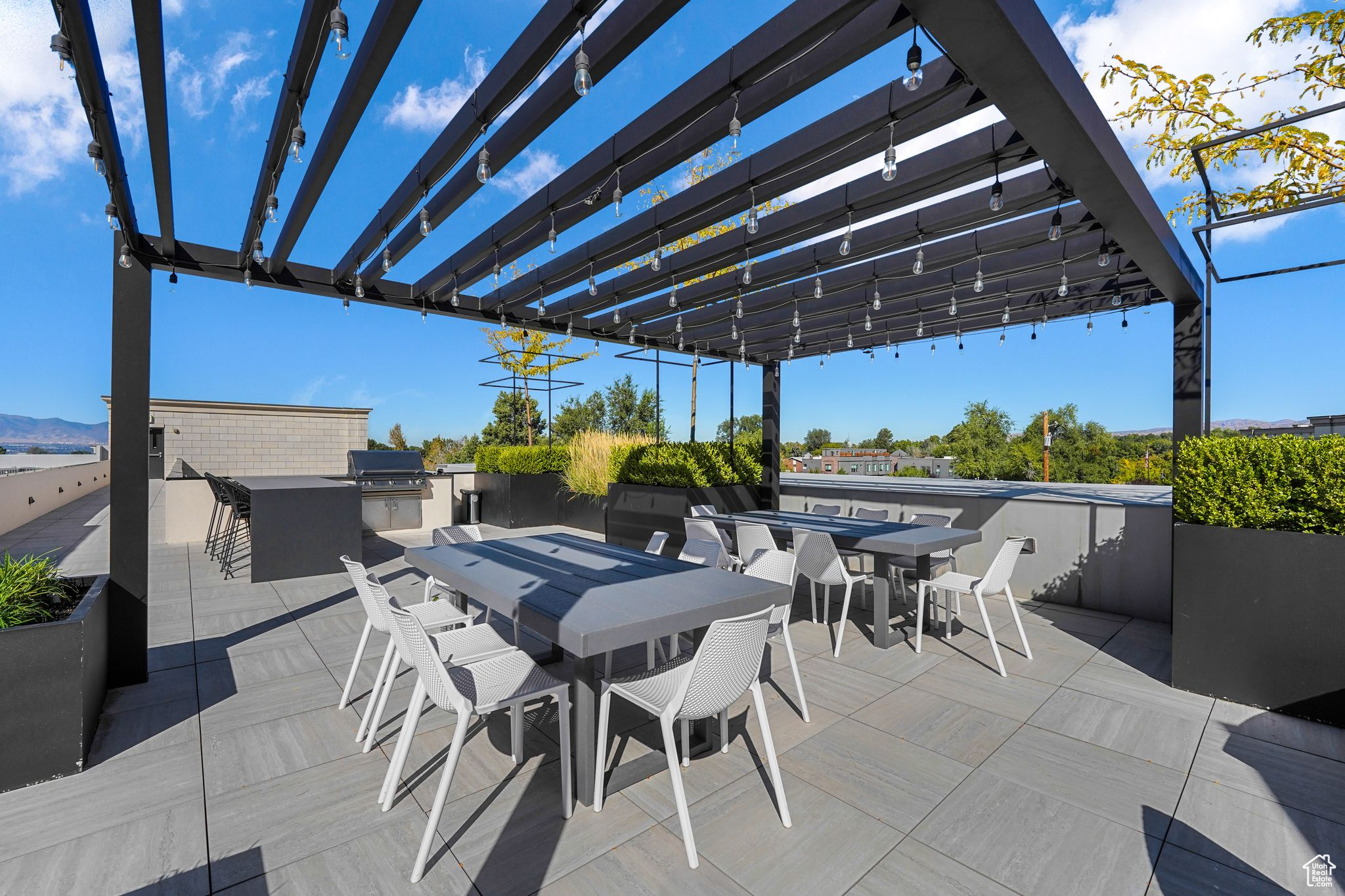 STATION AT HOLLADAY - Residential