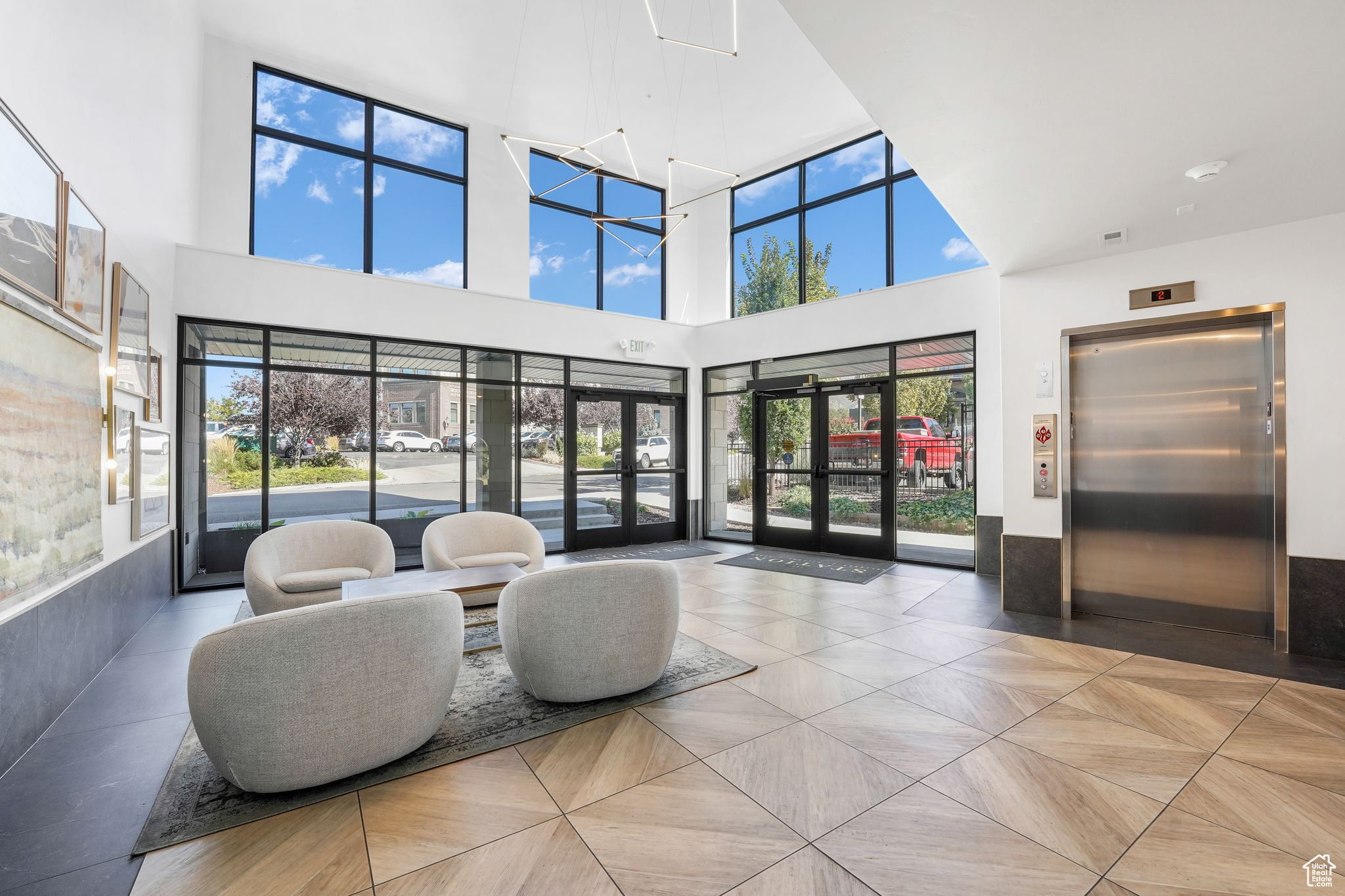 STATION AT HOLLADAY - Residential