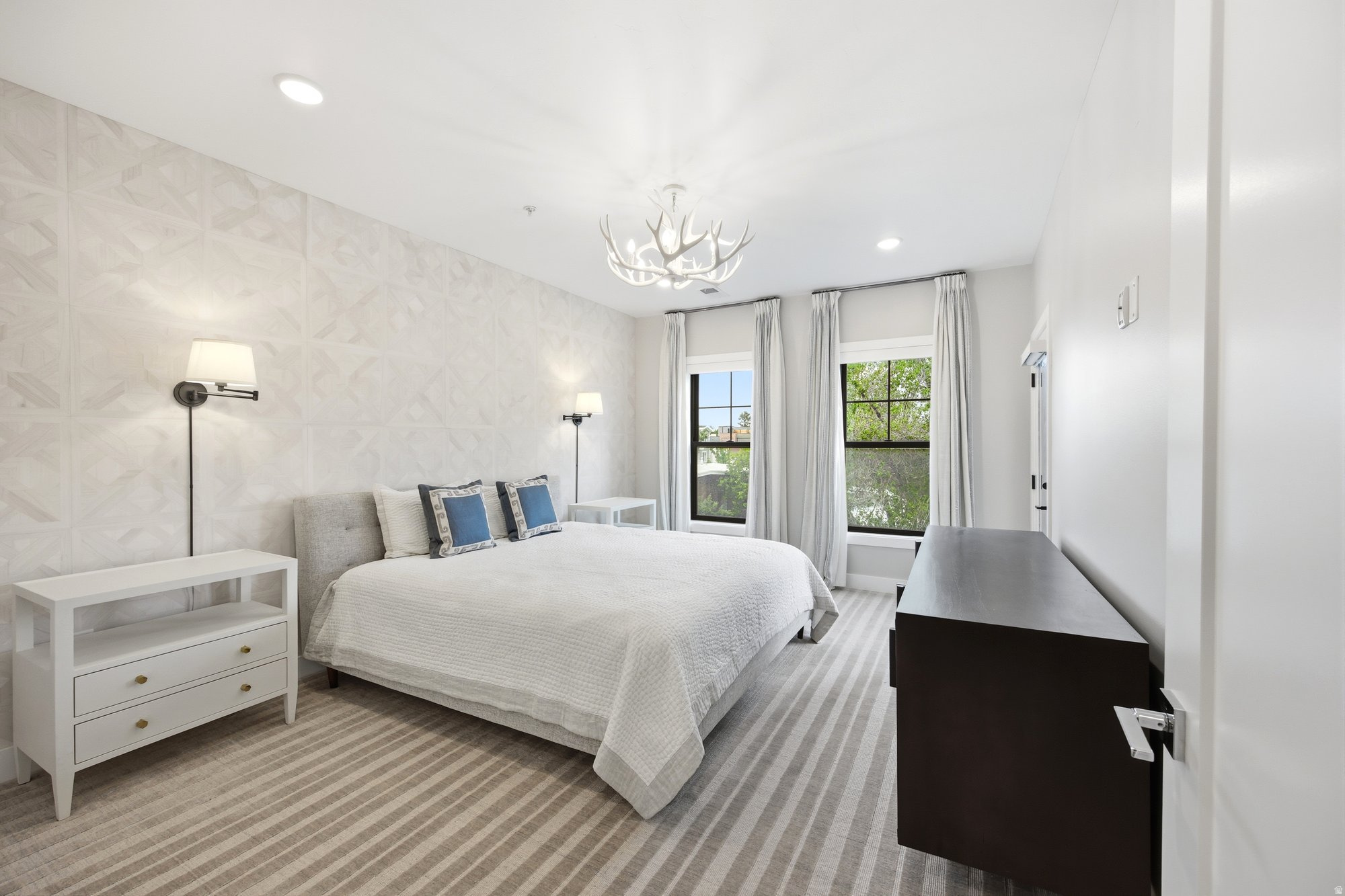 STATION AT HOLLADAY - Residential