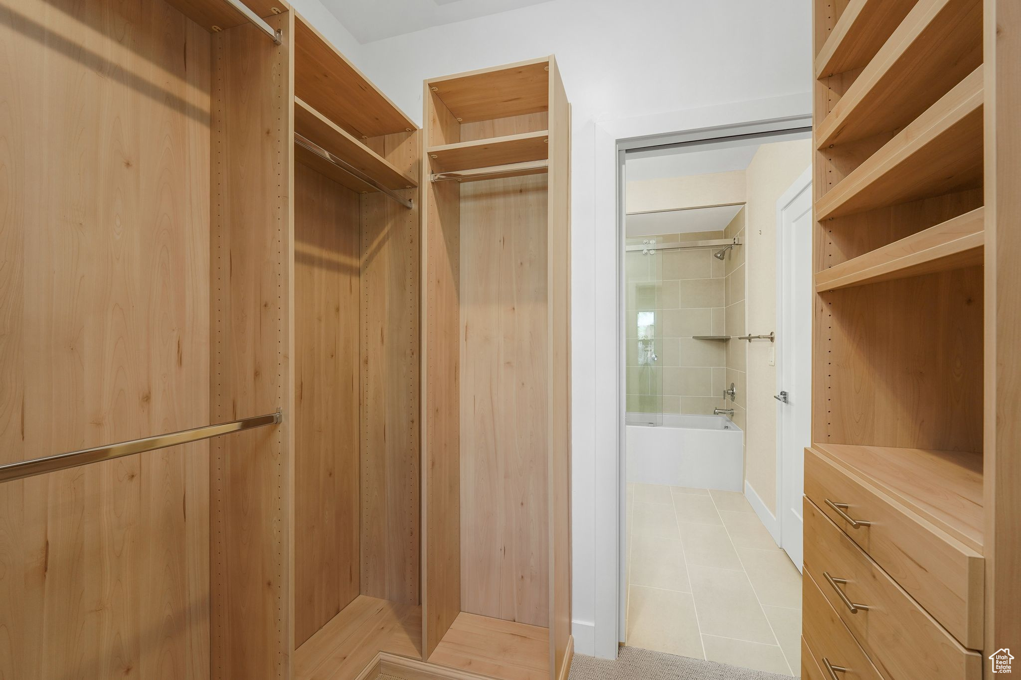 STATION AT HOLLADAY - Residential
