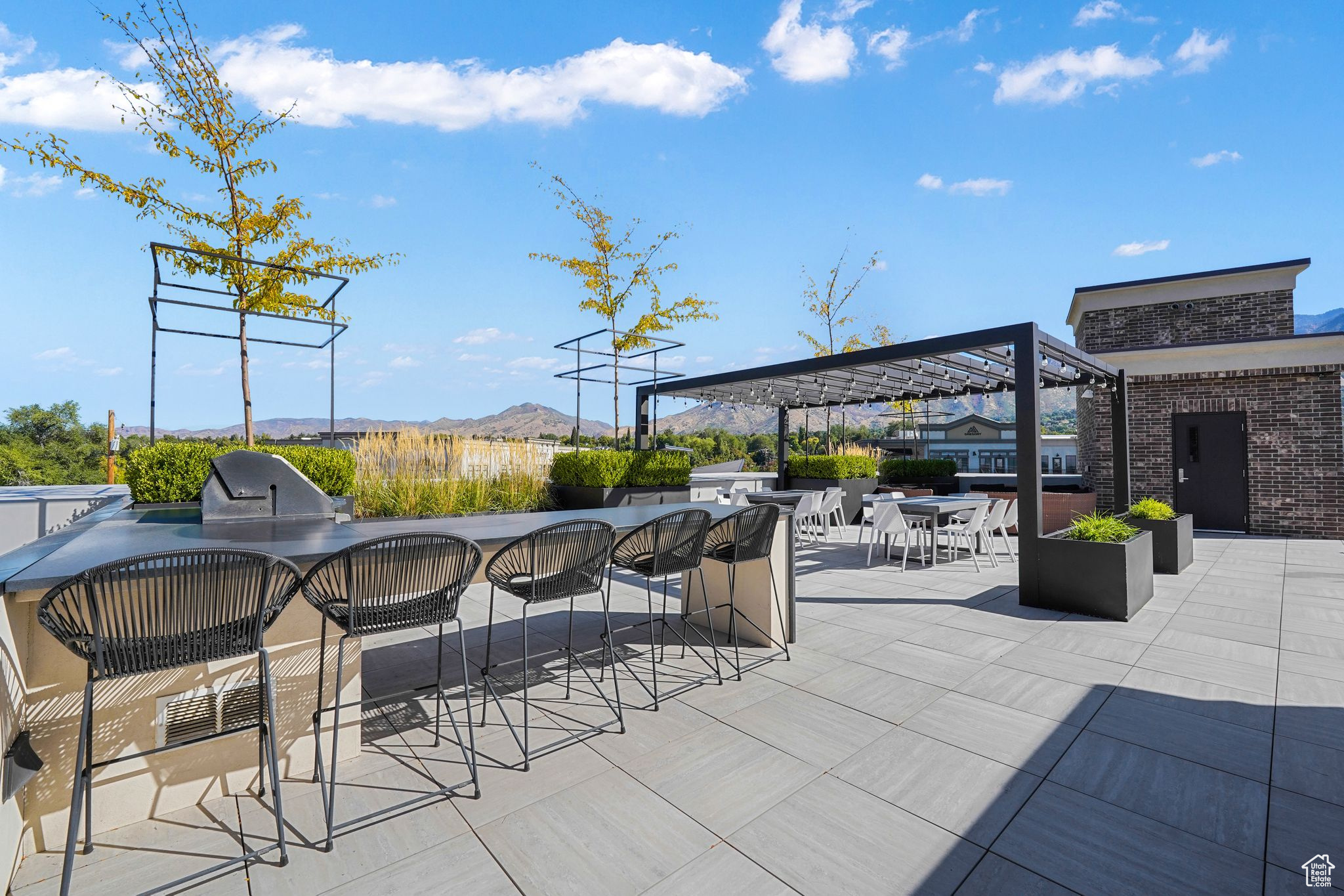 STATION AT HOLLADAY - Residential