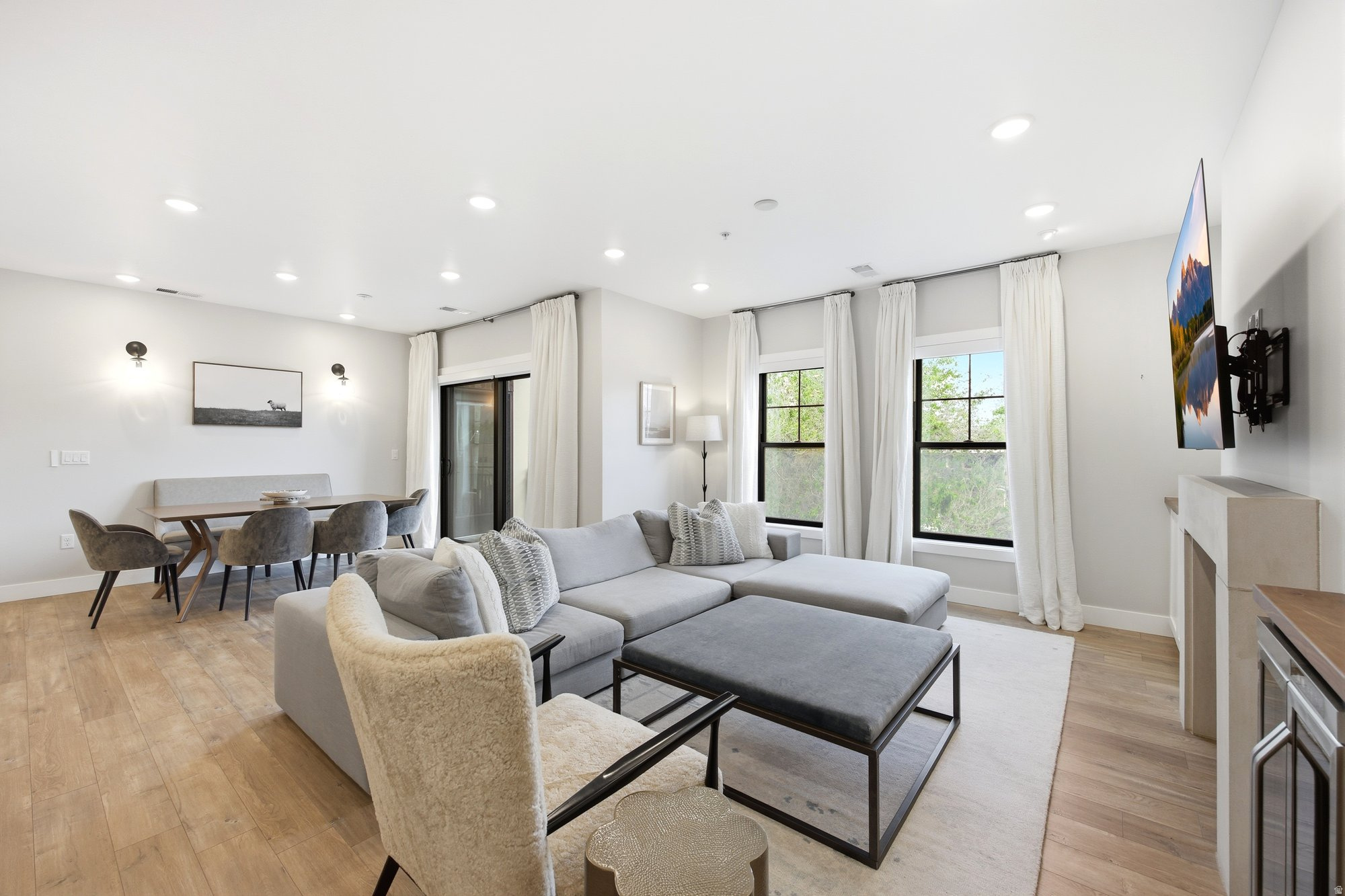 STATION AT HOLLADAY - Residential