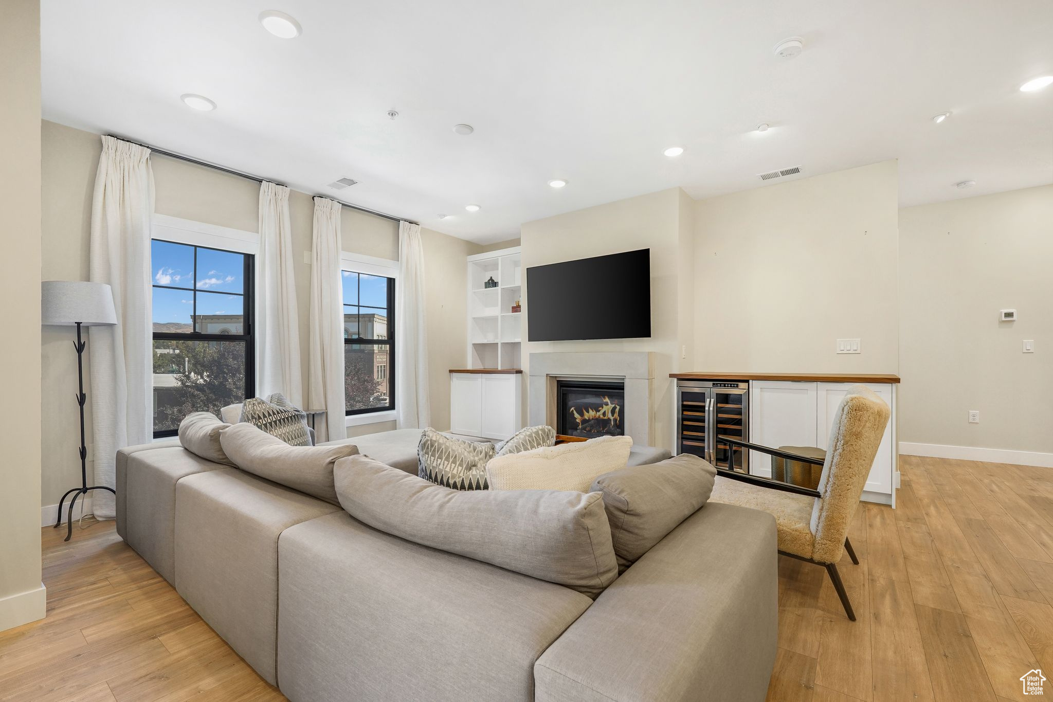STATION AT HOLLADAY - Residential