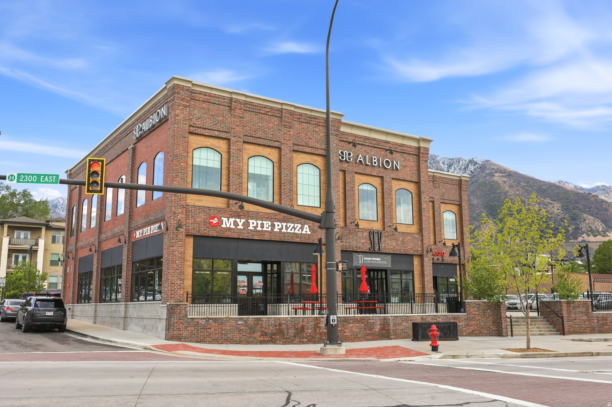 STATION AT HOLLADAY - Residential