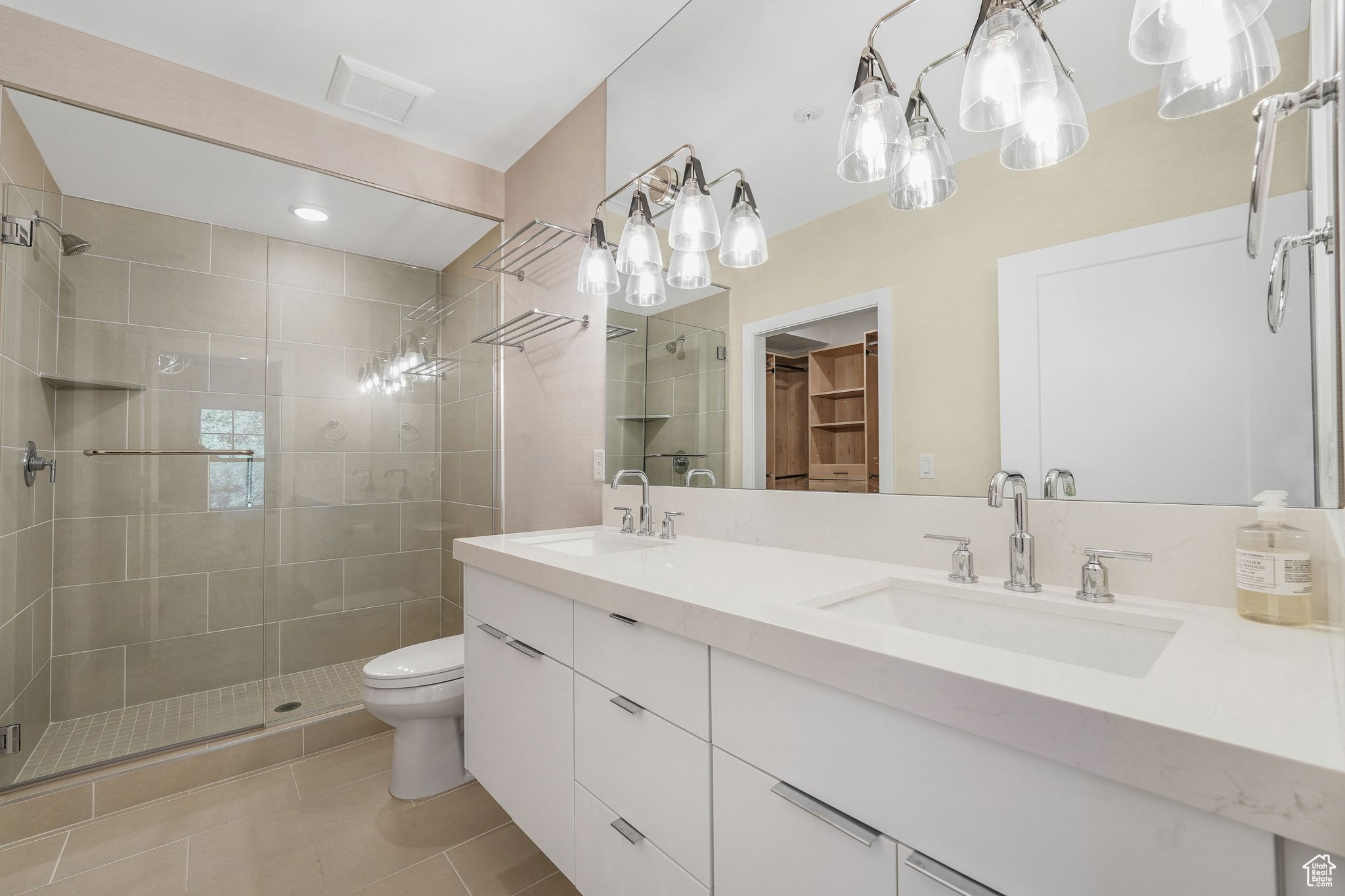 STATION AT HOLLADAY - Residential