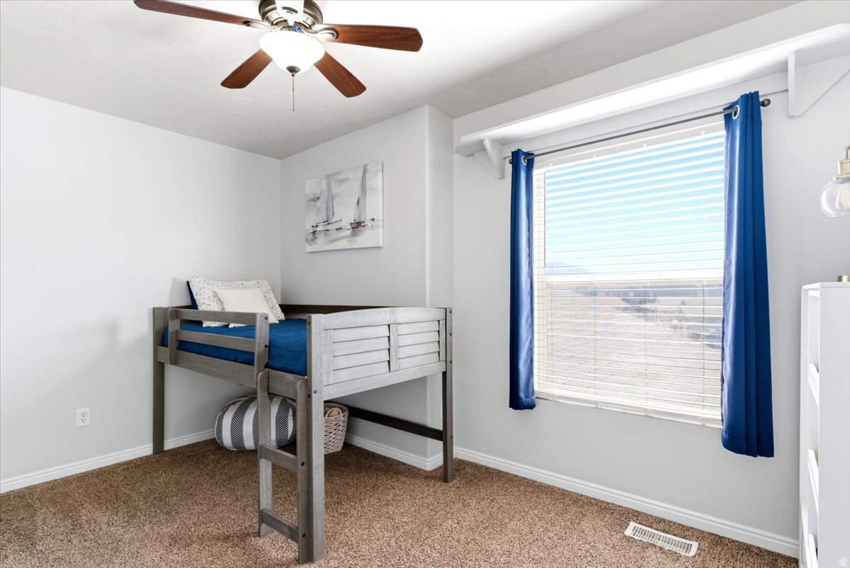 NEW TOWNE SQUARE - Residential