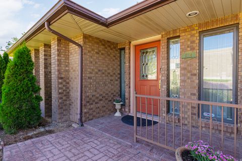 Tiny photo for 814 S 860 W, Cedar City, UT 84720 (MLS # 2129738)