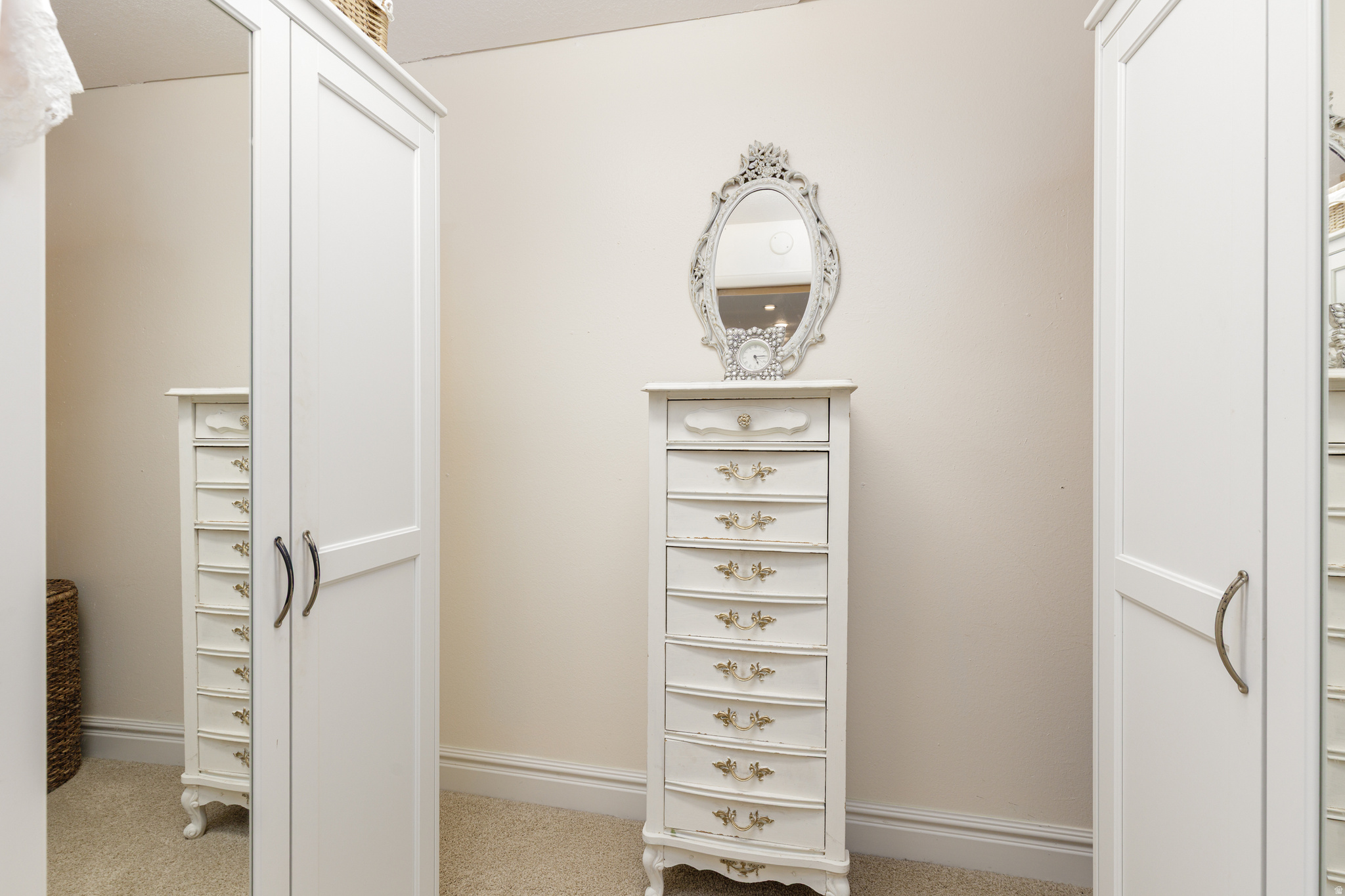 THREE FOUNTAINS SUB - Residential