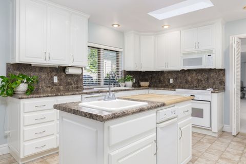 Tiny photo for 814 S 860 W, Cedar City, UT 84720 (MLS # 2129738)