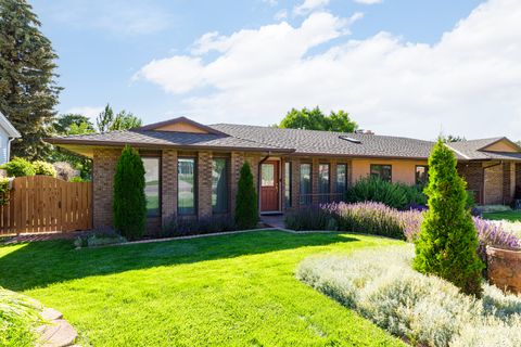 Tiny photo for 814 S 860 W, Cedar City, UT 84720 (MLS # 2129738)