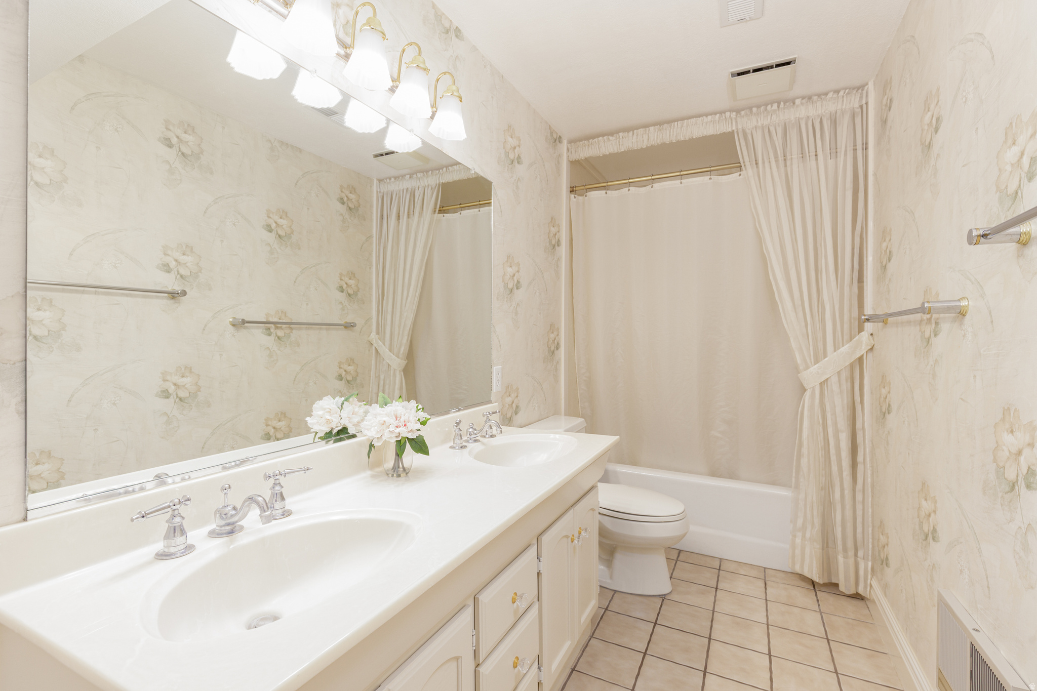 THREE FOUNTAINS SUB - Residential