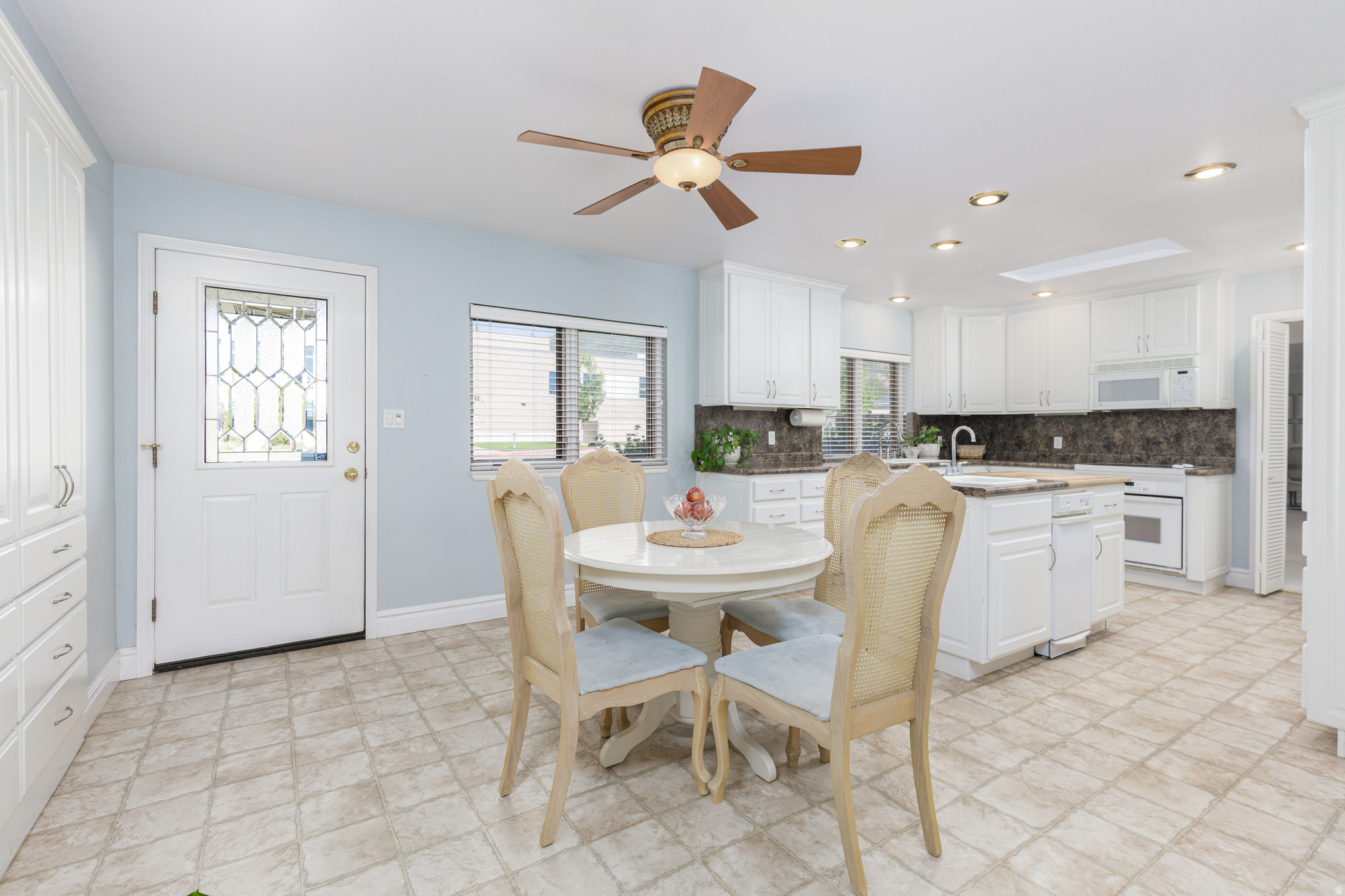 THREE FOUNTAINS SUB - Residential