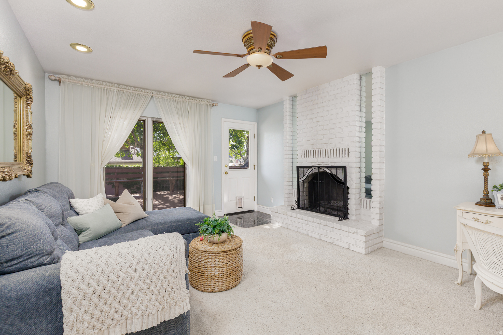 THREE FOUNTAINS SUB - Residential