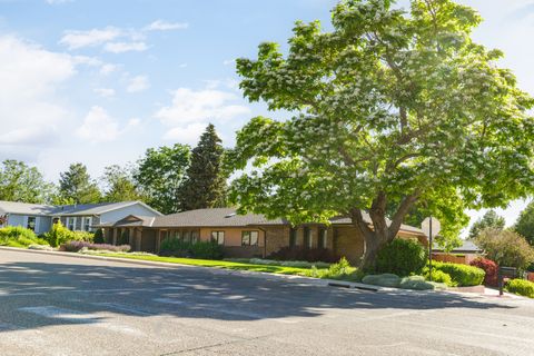 Tiny photo for 814 S 860 W, Cedar City, UT 84720 (MLS # 2129738)