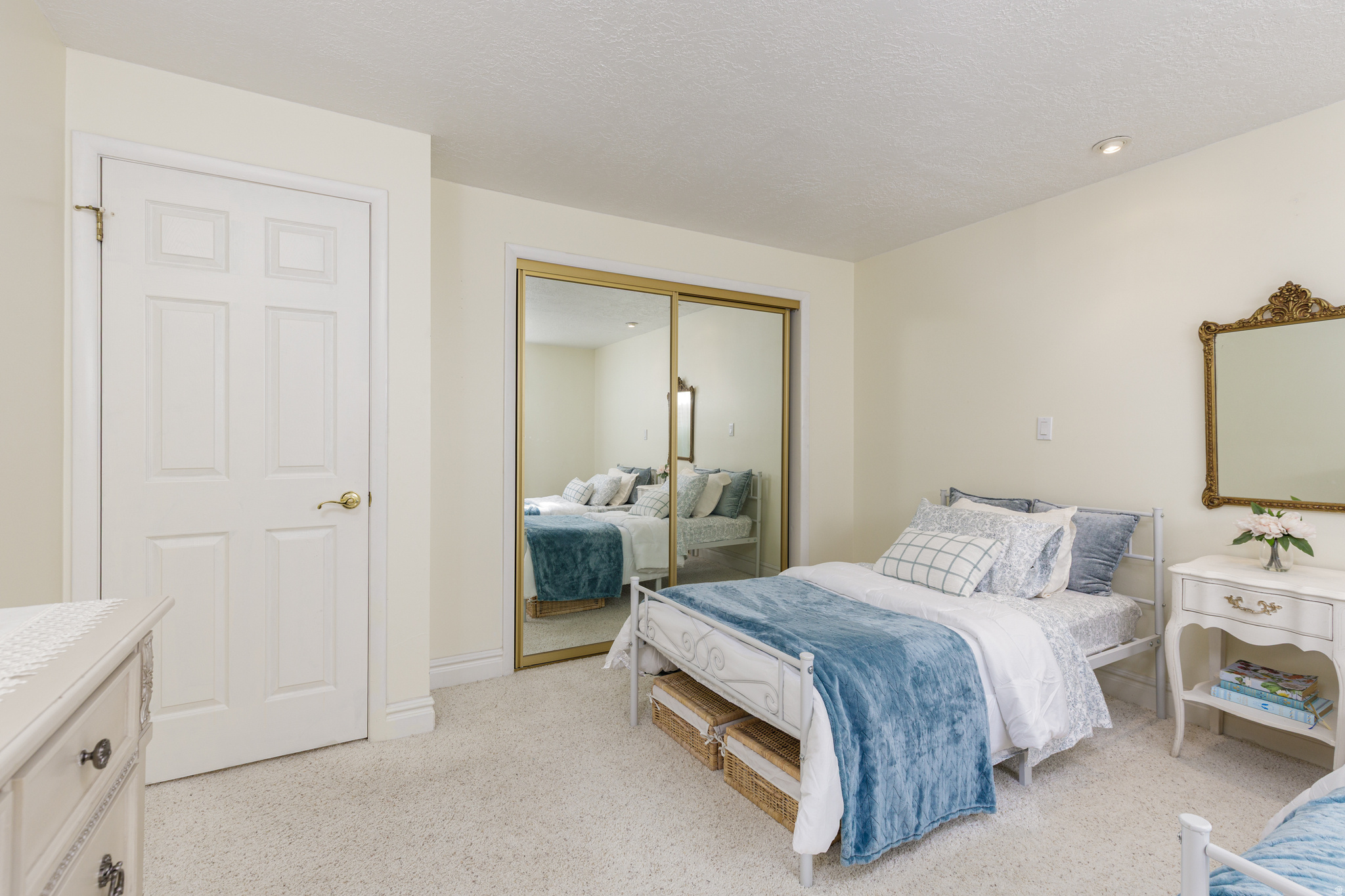 THREE FOUNTAINS SUB - Residential