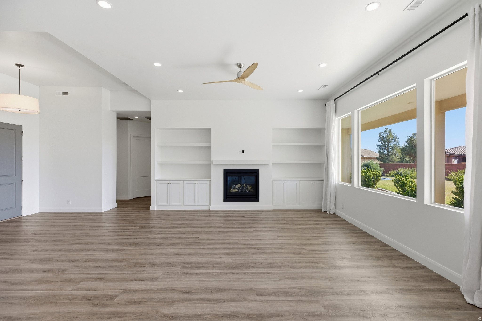 SILVERSTONE 4 AT GREEN SPRINGS - Residential