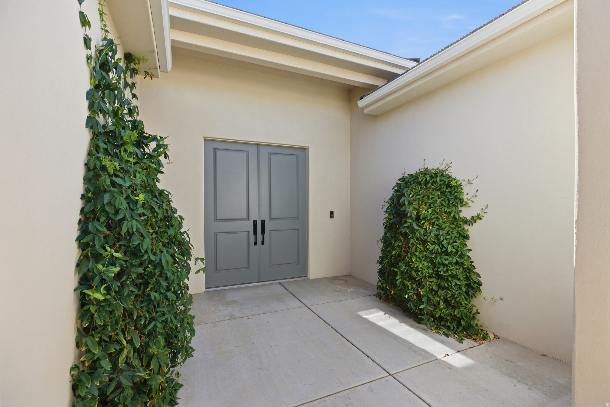 SILVERSTONE 4 AT GREEN SPRINGS - Residential