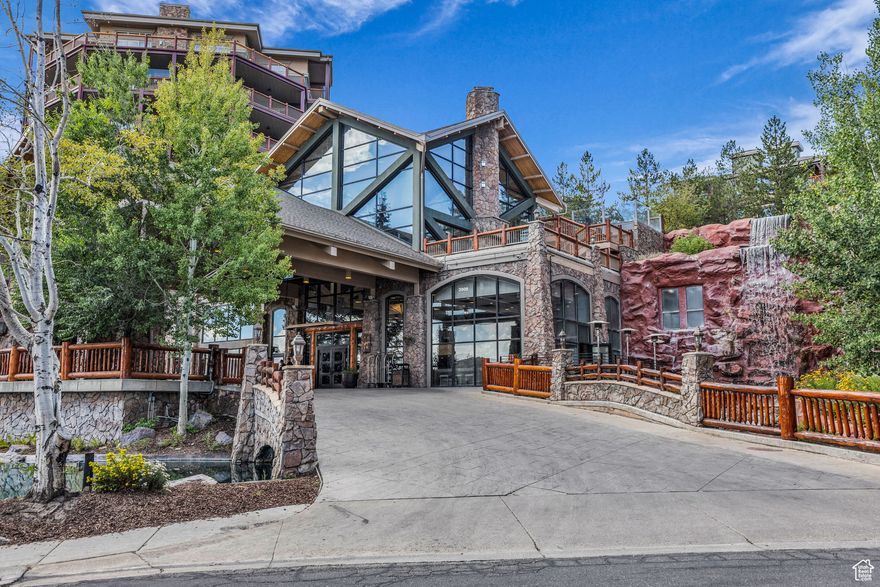 Recently refreshed in Westgate with a highly sought after designated parking spot, this one-bedroom condo is perfectly located in the heart of Park City's Canyons Village. This ski in/ski out location offers some of the area's best onsite amenities including three swimming pools, renovated spa, fitness center, kid's club, arcade room, tennis courts, concierge, owner ski lockers and lounge, ski valet, restaurants, coffee shop, a marketplace and liquor store. Resort shuttle service and free Park City bus line.