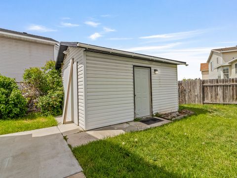 Tiny photo for 4062 W 5950 S, Roy, UT 84067 (MLS # 2142421)