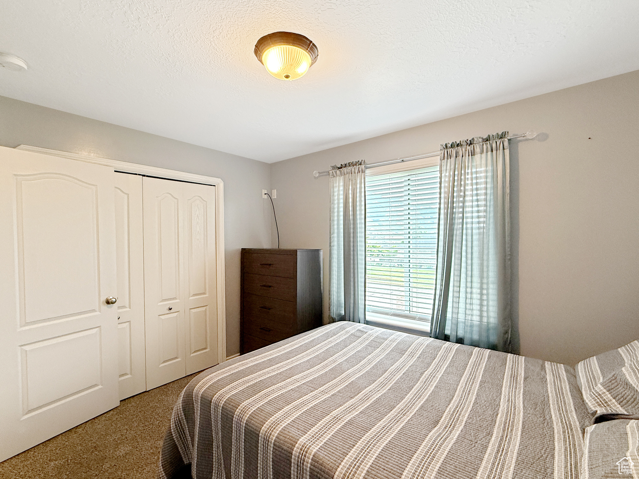 NORTH OAKS COVE - Residential