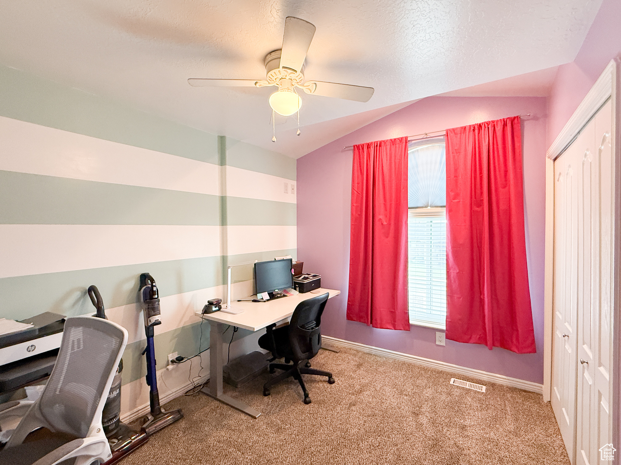 NORTH OAKS COVE - Residential