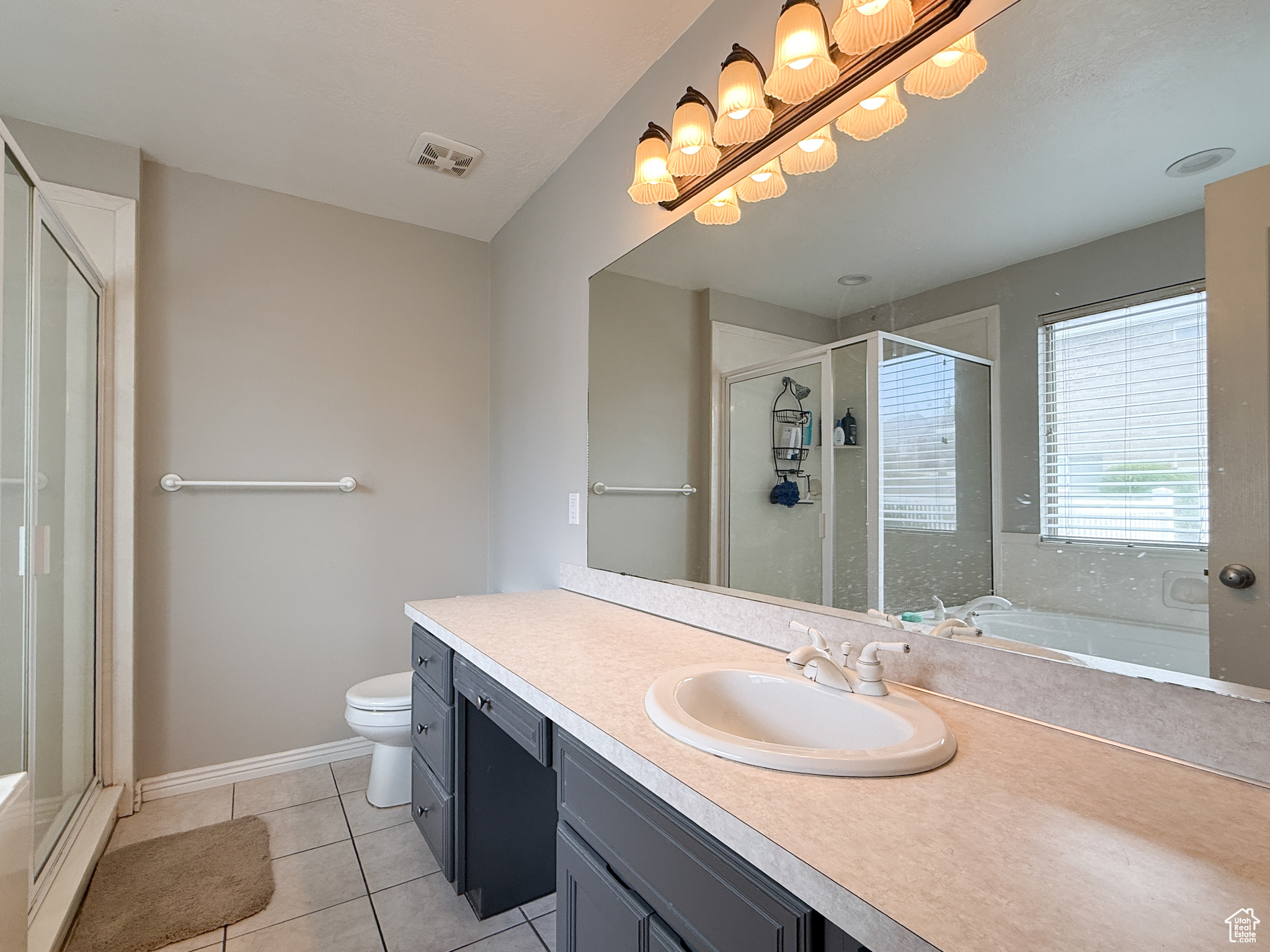 NORTH OAKS COVE - Residential