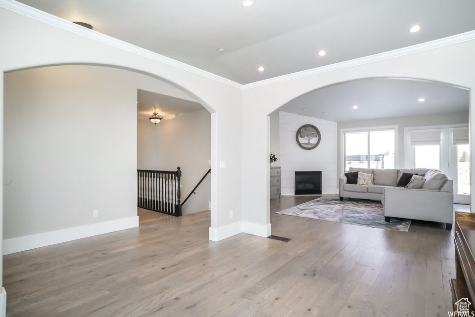 NORTH OAKS COVE - Residential