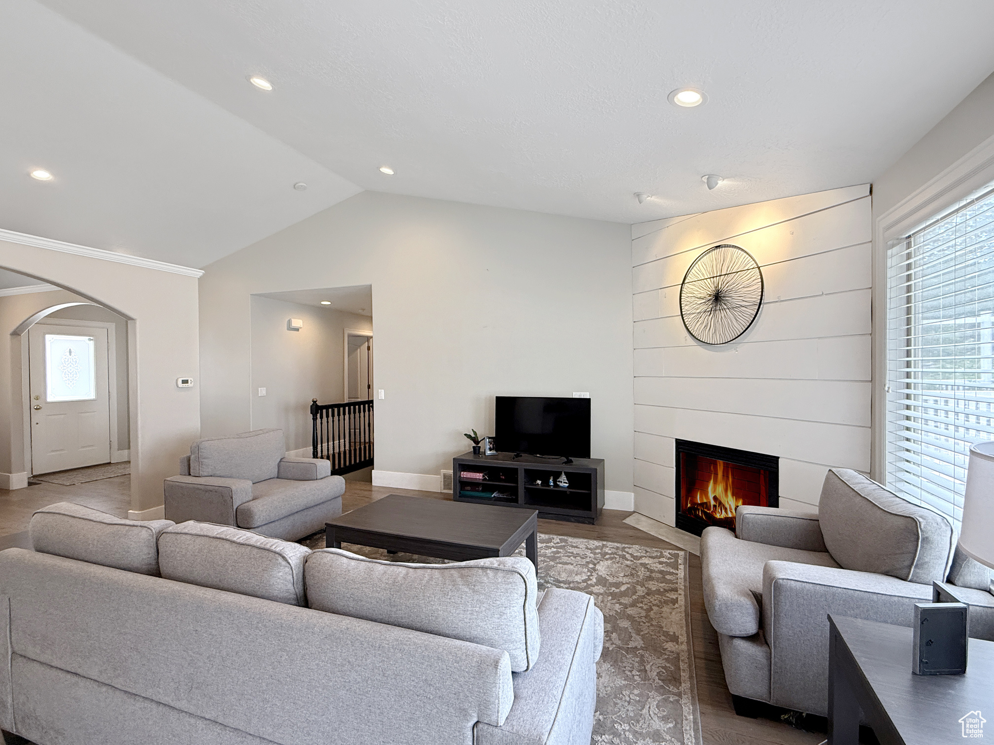 NORTH OAKS COVE - Residential