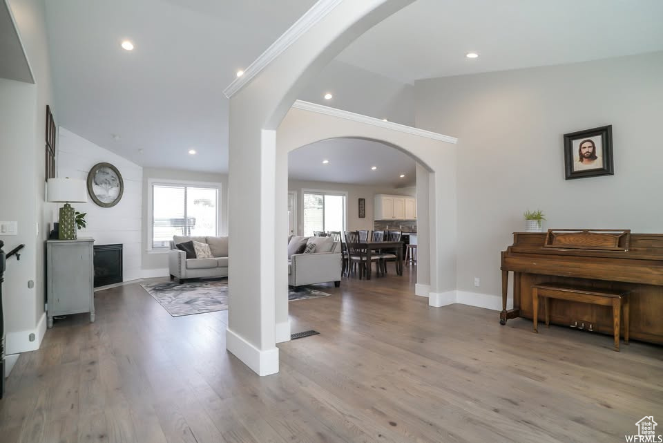 NORTH OAKS COVE - Residential