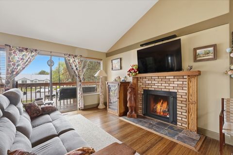 Tiny photo for 1661 W ALLEGHENY DR, Salt Lake City, UT 84123 (MLS # 2147791)